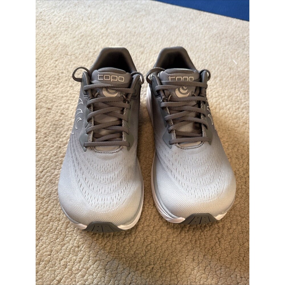 Topo Phantom 4 Grey Grey Running Shoes Athletic Great! | Women's US 9.5